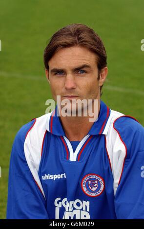 Chesterfield Football Club. Chris Brandon von Chesterfield bei Saltergate. Stockfoto