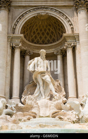 Trevi-Brunnen oder Fontana di Trevia in Rom Italien Stockfoto
