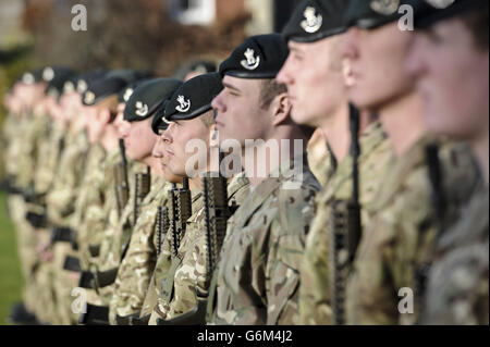 Die Heimparade für das 4. Bataillon der Gewehre, Salisbury. Stockfoto