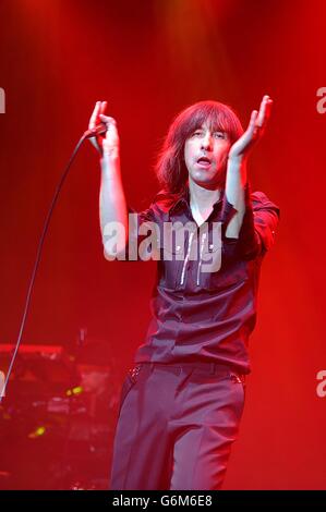 Xfm Winter Wonderland - Manchester. Bobby Gillespie von Primal Scream tritt im Winter Wonderland 2013 von XFM im O2 Apollo Manchester auf. Stockfoto