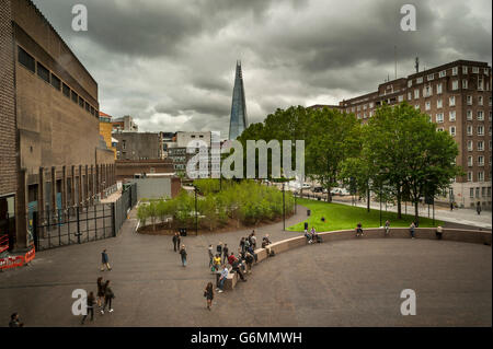 Blick von der neuen Erweiterung der Tate Modern Art Gallery von Herzog & de Meuron in Bankside, London, UK Stockfoto