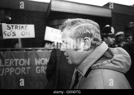 Beschäftigung - Miners Streiks - NUM Meeting - Sheffield Stockfoto