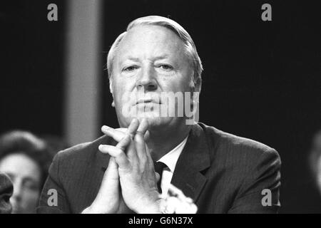 Der Premierminister Edward Heath war bei der Eröffnungssitzung der Konferenz der Konservativen Partei in den Wintergärten in Blackpool nachdenklich. Stockfoto