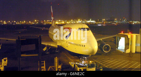 BA-223 startet vom Flughafen Heathrow Stockfoto