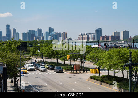 West Side Highway entlang des Hudson River, New York, USA Stockfoto