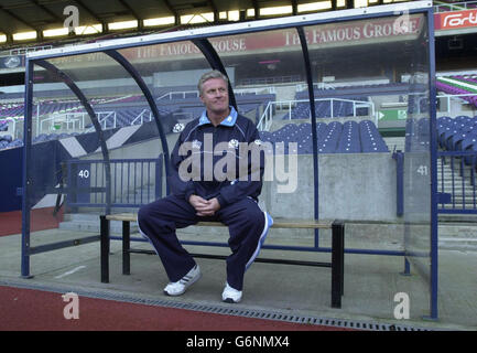 Schottlands neuer Rugby-Trainer Matt Williams, nach seiner ersten Pressekonferenz im Murrayfield Stadium in Edinburgh. Matt Williams nannte in seiner ersten Kaderankündigung für ihr erstes Training seit der WM 14 ungekappte Spieler. Stockfoto