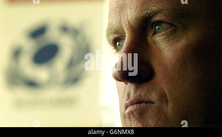 Schottlands neuer Rugby-Trainer Matt Williams, nach seiner ersten Pressekonferenz im Murrayfield Stadium in Edinburgh. Matt Williams nannte in seiner ersten Kaderankündigung für ihr erstes Training seit der WM 14 ungekappte Spieler. Stockfoto