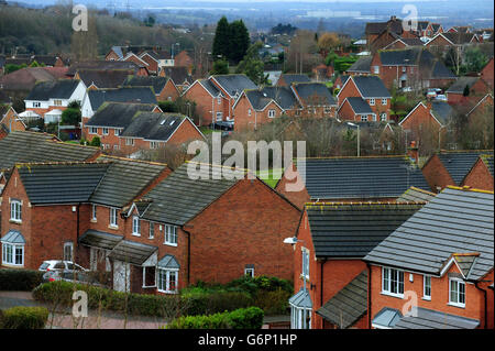 Gehäusemond. Gesamtansicht von Wohnhäusern in South Derbyshire. Stockfoto