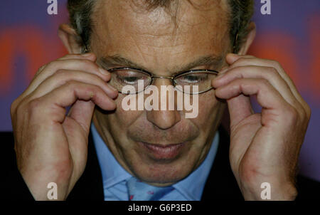 Premierminister Tony Blair spricht bei einem Forum im Church House, Westminster, über das Institute of Public Policy Research. Stockfoto