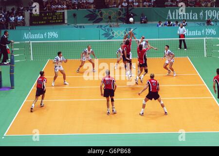 23-JUL-96 ... Atlanta Olympische Spiele .... Herren Volleyball ... USA / Argentinien Stockfoto