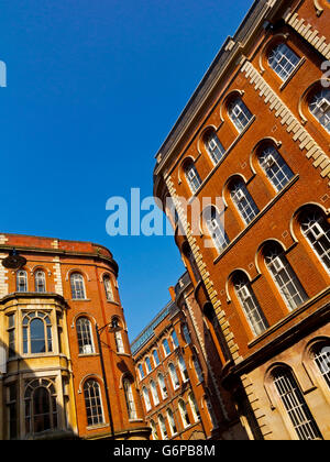 Roten Backsteingebäude im Bereich Lace Market von Nottingham City centre Nottinghamshire England UK wo Spitze Industrie beruhte Stockfoto