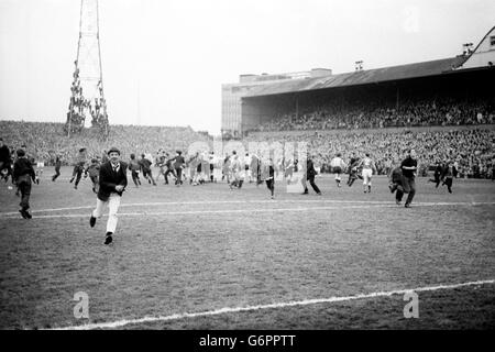 Fußball - Inter-Cities Fairs Cup - Halbfinale 2. Etappe - Newcastle United V Rangers - St James' Park Stockfoto