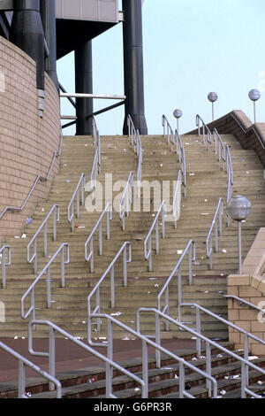 Fußball - FA Carling Premiership - Newcastle United V Liverpool - St James' Park Stockfoto