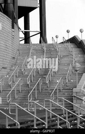 Fußball - FA Carling Premiership - Newcastle United V Liverpool - St James' Park Stockfoto