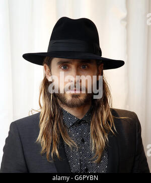 Jared Leto kommt im Washington Hotel, London, für eine Fotoannahme an, bevor er an der britischen Premiere des 'Kallas Buyers Club' teilnimmt. Stockfoto