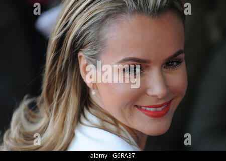 Großbritanniens Got Talent Richterin Amanda Holden kommt zu Vorsingen im ICC in Birmingham. Stockfoto