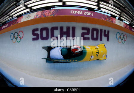 Olympische Winterspiele in Sotschi - Aktivitäten vor den Spielen - Mittwoch. Australien übt in ihrem zwei-Mann-Bobfahren Stockfoto