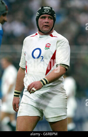 England Kapitän Phil Vickery beim RBS 6 Nations Spiel im Stadio Flaminio, Rom. Stockfoto