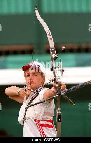 31-JUL-96 ... Atlanta Olympische Spiele ... Frauen individuelle Bogenschießen ... Großbritanniens Alison Williamson in Aktion Stockfoto