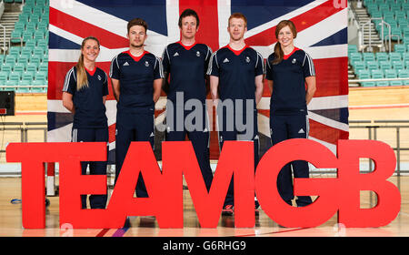 Großbritannien (links-rechts) Laura Trott, Owain Doull, Bradley Wiggins, Ed Clancy und Joanna Rowsell-Shand bei der Team-Ankündigung im Radsport National Centre, Manchester. Stockfoto