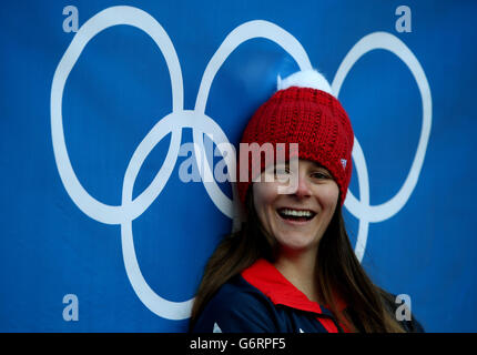 Die britische Zoe Gillings posiert während einer Mediensitzung während der Olympischen Spiele 2014 in Sotschi in Krasnaya Polyana, Russland. Stockfoto