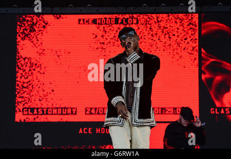 Skepta, die live auf der Pyramide Satge auf dem Glastonbury Festival, würdig Farm in Somerset. PRESSEVERBAND Foto. Finden Sie unter PA Geschichte SHOWBIZ Glastonbury. Bild Datum: Freitag, 24. Juni 2016. Bildnachweis sollte lauten: Ben Birchall/PA Wire Stockfoto