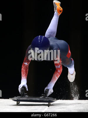 Shelley Rudman aus Großbritannien bei einem Trainingslauf im Sliding Center Sanki vor dem Start der Olympischen Spiele 2014 in Sotschi in Krasnaja Poljana, Russland. Stockfoto