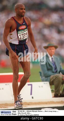 Die Olympischen Spiele In Atlanta. Leichtathletik. 29-JUL-96. Die Olympischen Spiele In Atlanta. Männer: Long Jump. Mike Powell, USA Stockfoto