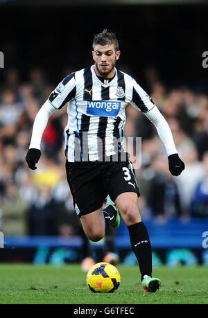 Fußball - Barclays Premier League - Chelsea / Newcastle United - Stamford Bridge. Davide Santon, Newcastle United Stockfoto