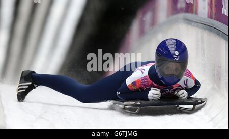 Shelley Rudman aus Großbritannien nach Lauf 3 des Frauen-Skelett-Finales im Sanki Sliding Center während der Olympischen Spiele 2014 in Sotschi in Krasnaya Polyana, Russland. Stockfoto
