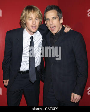 Die Schauspieler Owen Wilson (links) und Ben Stiller kommen nach der britischen Premiere von Starsky und Hutch am Odeon Leicester Square in London zur Aftershow-Party in Trap. Stockfoto