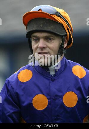 Jockey Herr Phillip York während Amateur Riders Tag in Leicester heute Freitag 12 März 2004. Foto: Nick Potts/PA Sport Stockfoto