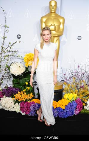 Naomi Watts im Presseraum der 86. Academy Awards, die am 2. März 2014 im Dolby Theater in Hollywood, Los Angeles, CA, USA, verliehen wurden. Stockfoto