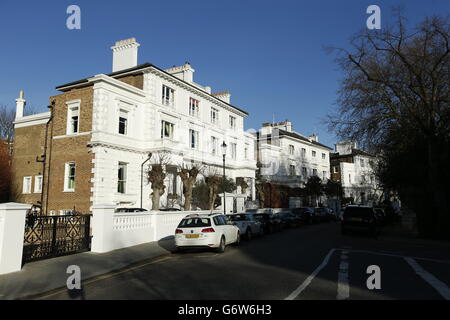 Blick auf die Boltons, London, SW10, eine der teuersten Straßen Großbritanniens. Stockfoto