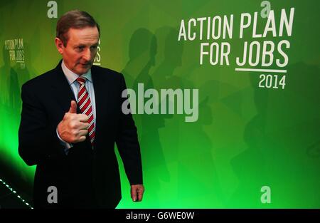 Taoiseach Enda Kenny während der Einführung des Aktionsplans für Arbeitsplätze 2014 in Wayra Ireland, Sir John Rogerson's Quay, Dublin. Stockfoto