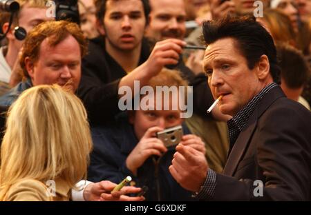 Michael Madsen kommt zur UK-Premiere des neuen Films Kill Bill - Volume 2, der zweiten Folge des Schriftstellers und Regisseurs Quentin Tarantino, am Empire Leicester Square im Zentrum von London. Stockfoto