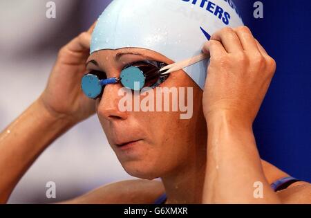 Karen Legg bei den 50-m-Freistil-Finals der Frauen während der British Swimming Olympic Trials im Ponds Forge International Sports Center, Sheffield. Stockfoto