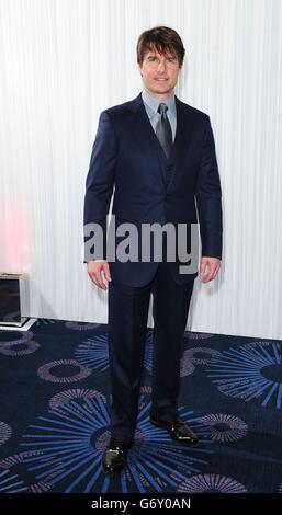 Tom Cruise bei den Empire Magazine Film Awards im Grosvenor Hotel in London. Stockfoto