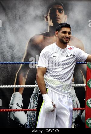 Amir Khan während des Media-Trainings im Gloves Community Center, Bolton. Stockfoto