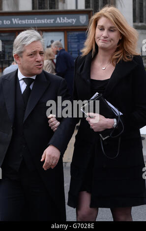 Der Sprecher des Unterhauses, John Bercow und seine Frau Sally, verlassen das Begräbnis des ehemaligen Labour-Abgeordneten und Kabinettsministers Tony Benn in der St. Margaret's Church, Westminster, im Zentrum von London. Stockfoto