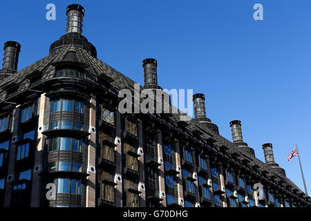 Blick auf London - Portcullis House Stockfoto
