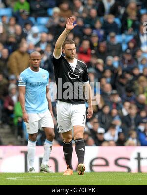 Fußball - Barclays Premier League - Manchester City / Southampton - Etihad Stadium. Rickie Lambert aus Southampton feiert ein Ausgleichstreffer von der Strafstelle, um 1-1 zu erreichen Stockfoto