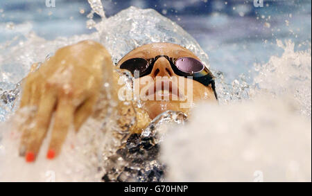 Sophie Allen nimmt an den Womans Open 200m im Heats Teil, während der British Gas Swimming Championships 2014 im Tollcross International Swimming Centre, Glasgow. Stockfoto