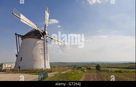 Windmühle in Retz, Weinviertel-Region, Wein Viertel, Niederösterreich, Österreich Stockfoto