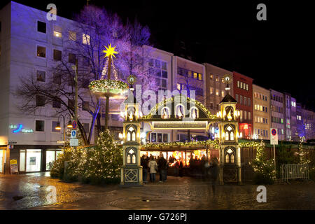 Weihnachtsmarkt in der Altstadt von Köln, Rheinland, Nordrhein Westfalen, PublicGround Stockfoto