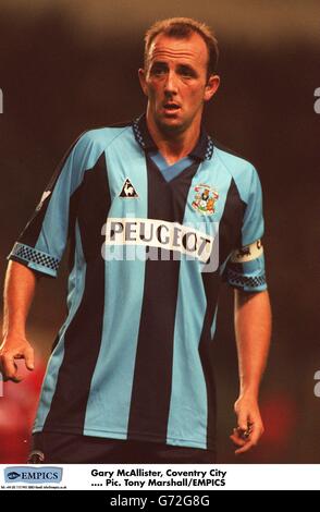 Fußball - FA Carling Premiership - Coventry City / Liverpool - Highfield Road. Gary McAllister, Coventry City Stockfoto