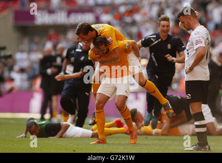 Fußball - Skrill Football Conference - Finale Play-off - Cambridge United V Gateshead - Wembley Stockfoto