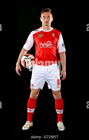 Fußball - Sky Bet League One - Rotherham United Play Off Feature 2013/14 - New York Stadium. Lee Frecklington, Rotherham United Stockfoto