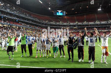 Fußball - UEFA Champions League - Finale - Real Madrid / Atletico Madrid - Estadio Da Luz. Real Madrid Spieler feiern nach dem Spiel Stockfoto