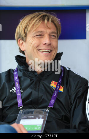 Fußball - UEFA Women's Champions League - Finale - VfL Wolfsburg / Tyreso FF - Estadio do Restelo. Tony Gustavsson, Teamleiter von Tyreso FF Stockfoto